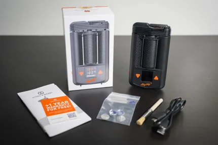 Storz & Bickel Mighty Plus vaporizer - medical-grade portable dry herb vape with USB-C charging, £230 UK stock