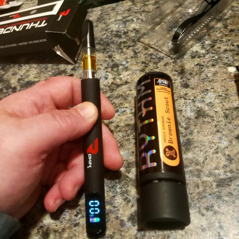 HHC cartridge and 510 battery with COA buy lab-tested cartridges document