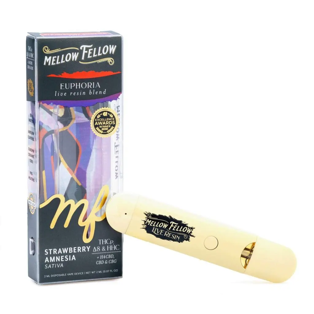 Mellow-Fellow-Picassos-Euphoria-Blend-Live-Resin-Disposable-Vape-Strawberry-Amnesia-combo-scaled (1)
